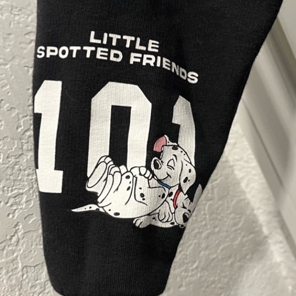 Zara Disney 101 Dalmatians Pull Over Sweater Sweatshirt Size 9 - Picture 2 of 5